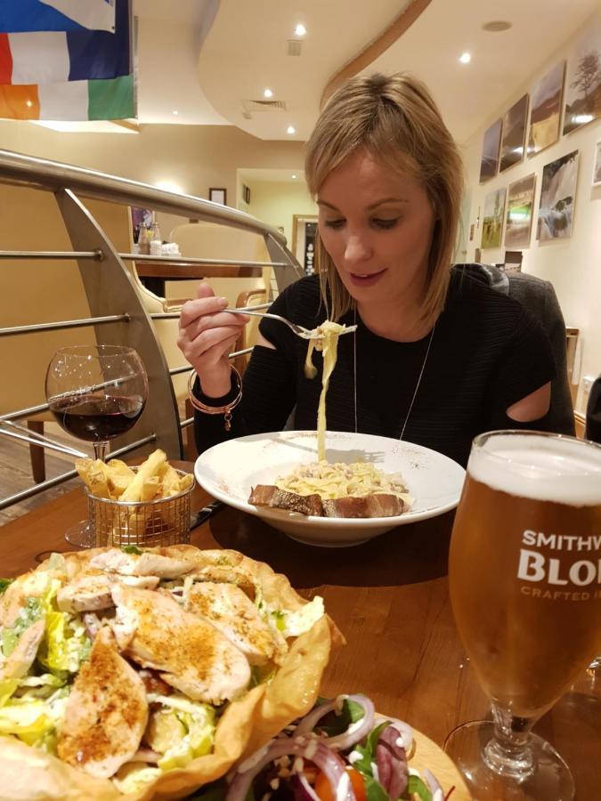 利特里姆码头酒店 Carrick on Shannon 外观 照片