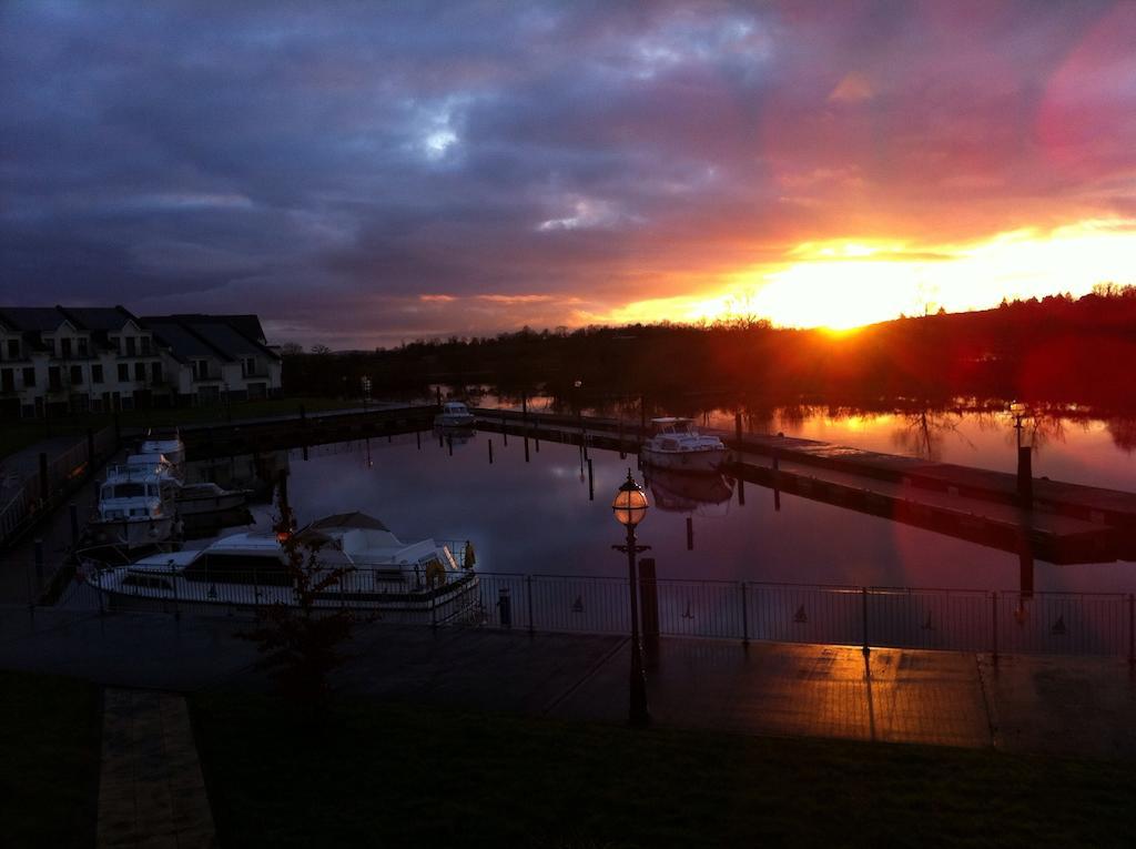 利特里姆码头酒店 Carrick on Shannon 外观 照片